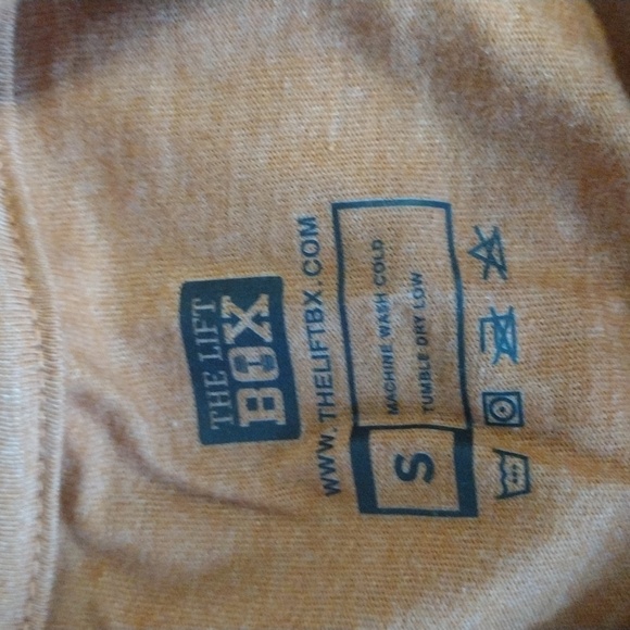 NWT The Lift Box Tee - Picture 6 of 7
